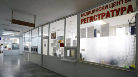 Плановият прием и плановите операции в лечебните заведения в Хасковска