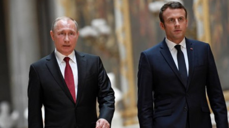 В телефонен разговор с руския президент Владимир Путин френският държавен