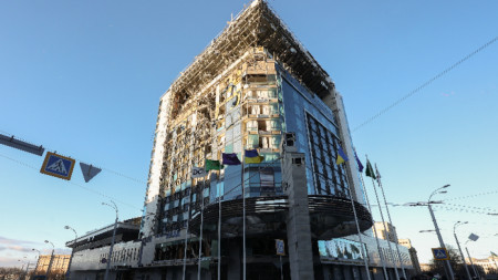 Повреденият хотел Kharkiv Palace в центъра на Харков, Източна Украйна, 31 декември 2023 г.