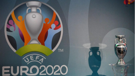 Груповата фаза на Евро 2020 завършва довечера.
