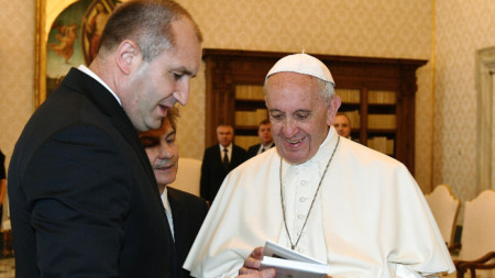 Президентът на България Румен Радев и папа Франциск