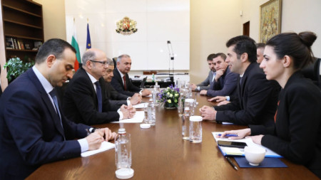 Премиерът Кирил Петков се е срещнал с министъра на енергетиката