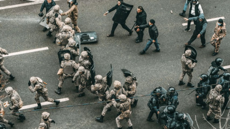 Сблъсъци на протести в Алмати, 5 януари 2022 г.