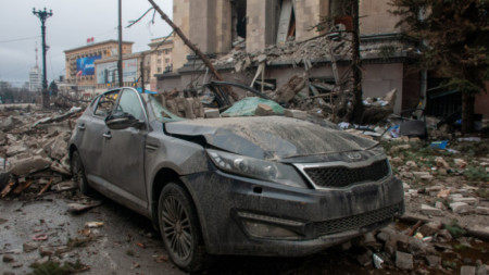 Детска болница в украинския пристанищен град Мариупол е била разрушена