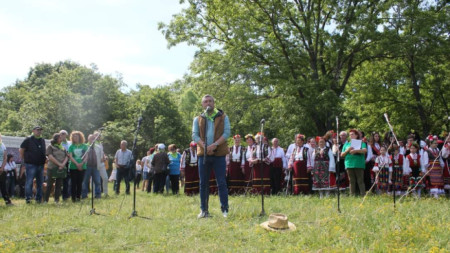 Инж. Георги Лапчев, кмет на община Царево приветства присъстващите на празника