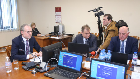 ВСС проведе извънредно заседание. (Лозан Панов - вляво, Боян Магдалинчев - вдясно)