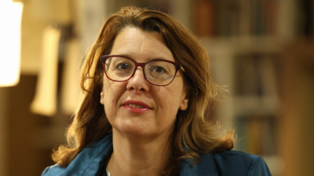 Весела Чернева