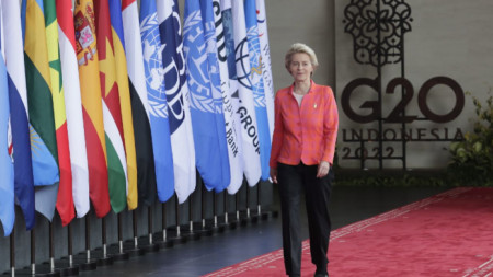 Участие на председателя на ЕК Урсула фон дер Лайен на срещата на върха на Г-20 в Индонезия