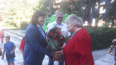 Корнелия Нинова се срещна с актива на БСП в Кюстендил.