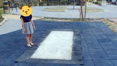 Бетониран трамплин на детска площадка в кв Манастирски ливади предизвика