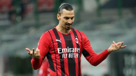 Златан Ибрахимович обмисля завръщането си в Милано.