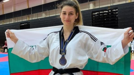 Николет Костова спечели бронзов медал от силния турнир по олимпийско