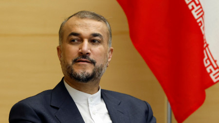 Външният министър на Иран Хосейн Амир Абдолахиан.
