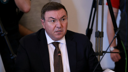 Костадин Ангелов