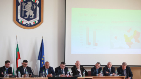 На национално съвещание на ръководството на МВР присъстваха министър-председателят Бойко Борисов, главният прокурор Сотир Цацаров, директорът на Агенция „Митници“ Георги Костов.