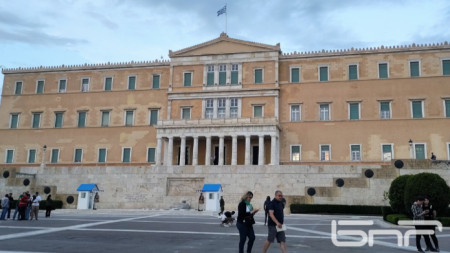 Гърция отива отново на парламентарни избори