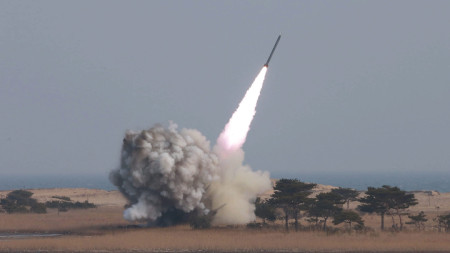 Седем ракети изстреляни от Ивицата Газа са паднали в близост