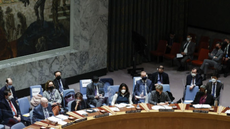 Съветът за сигурност на ООН проведе извънредно заседание за Украйна, след като Русия призна независимостта на две самообявили се републики на нейна територия.