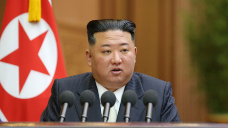 Ким Чен-ун говори пред парламента на Северна Корея в Пхенян, 8 септември 2022 г.