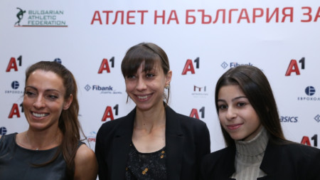 Ивет Лалова и Мирела Демирева ще се състезават днес, Александра Начева (вдясно) ще стартира на 3 октомври в тройния скок.