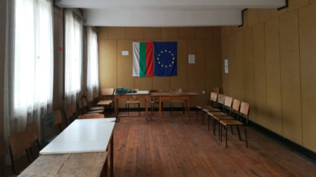 Избирателна секция във видинското село Жеглица