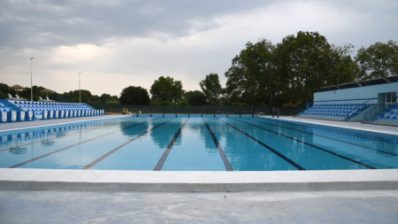 Реновираният плувен басейн в Пазарджик