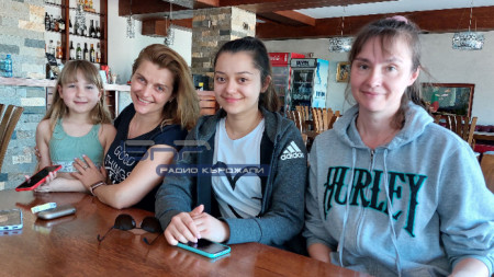 Даша, Катя, Лиза и Оксана месец свикват с живота в Кърджали