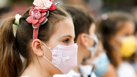След протести на зъболекарите в Гърция отмениха задължителното тестване за
