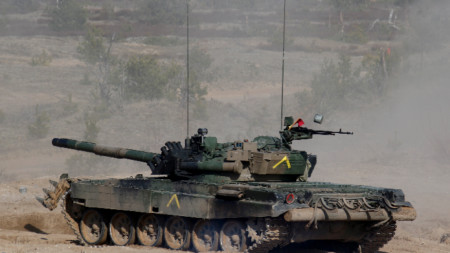 Полша е изпратила или ще изпрати танкове на Украйна предаде