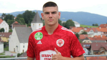 Марио Илиевски ще играе отново в България.