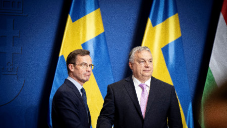 Министър-председателите на Швеция Улф Кристерсон (вляво) и на Унгария Виктор Орбан - Будапеща, 32 февруари 2024