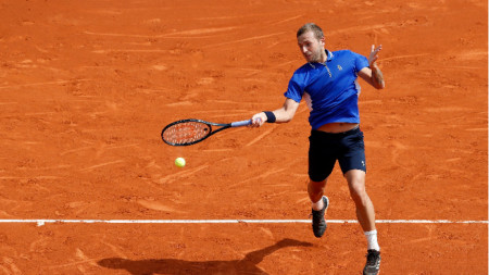Водачът в световната ранглиста на тенисистите Новак Джокович отпадна в
