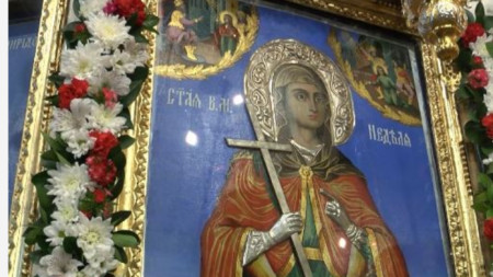 Иконата на Св. вмчца Неделя в Араповския манастир 