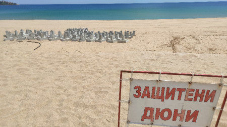 Няма нарушение при изграждането на временни обекти на плаж Смокините Север  Това