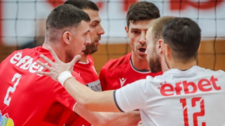 Волейболистите на ЦСКА нямаха проблеми със състава на Пирин