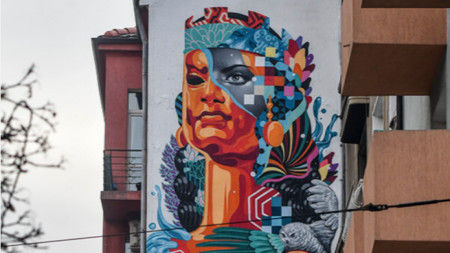 Графитът на Тристан Итън на улица 