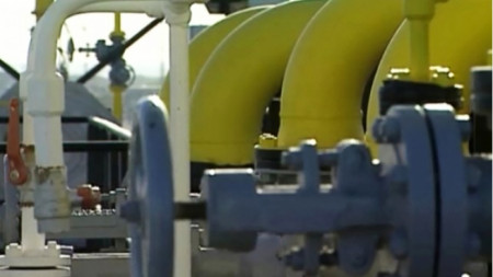 Транзитът на руски газ през украинска територия днес може да