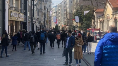Над 21 000 изселници в Турция с български паспорти са подали