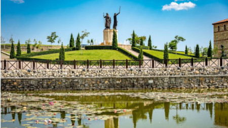 Историческият парк в с. Неофит Рилски събра 29% от гласовете в категория Туристическа атракция/обект за 2022