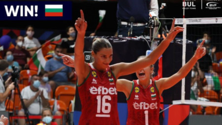 България продължи победния си ход