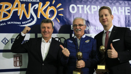 Кметът на Банско Иван Кадев (вляво) обяви, че ще работи за втори лифт.