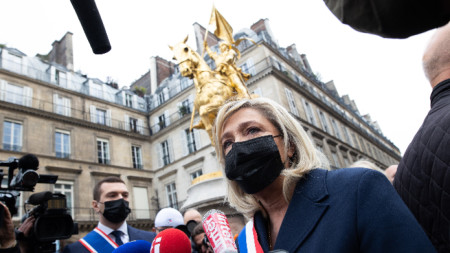 Традиционният митинг на крайната десница във Франция за 1 май ще бъде онлайн. 