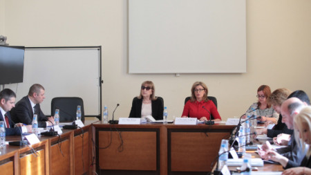 Националният съвет по антикорупционни политики (НСАП) заседава под председателството на вицепремиера Екатерина Захариева.