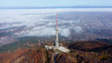 Кулата на Копитото, откъдето се излъчва и Радио София