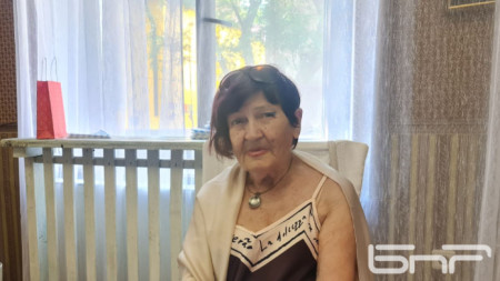 Весела Люцканова