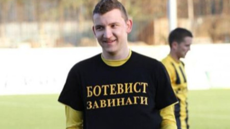 Тодор Неделев подписа нов договор с Ботев Пловдив за 2 1