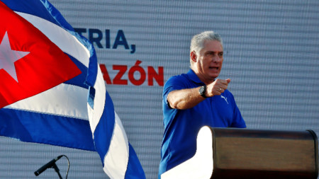 Президентът на Куба Мигел Диас-Канел говори по време на събитие в подкрепа на революцията, Хавана, 17 юли 2021 г.