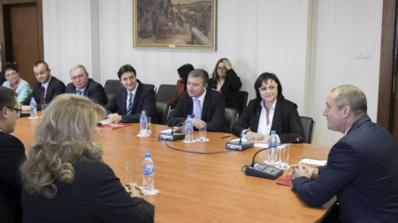 Работна среща на БСП с държавния глава Румен Радев, на която детайлно е бил обсъден проектът на БСП 