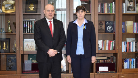 The European Chief Prosecutor Laura Kövesi visited Bulgaria on March 16 to discuss closer collaboration over corruption cases, doubtful infrastructure deals and mismanagement of EU funds in Bulgaria. She also met with Bulgaria's Chief Prosecutor Ivan Geshev.