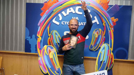  Явор Въжаров-Або с биографията на сър Антъни Хопкинс